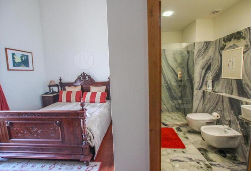 جناح مطلّ علي حمام السباحة, Quinta Da Aldeia De Avanca