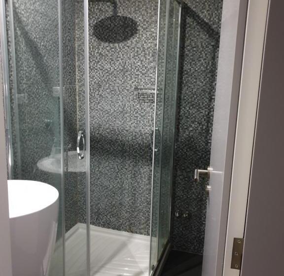 غرفة عائلية مطلّة علي الجبل, Refuge Le Marcheuson