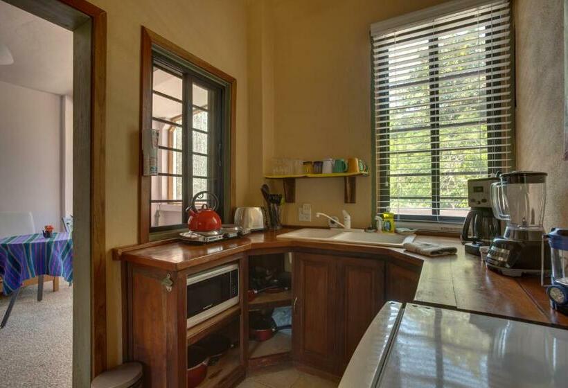 סוויטת סופריור, Bayshore Bijou Suites