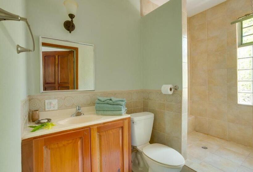 Люкс Superior, Bayshore Bijou Suites