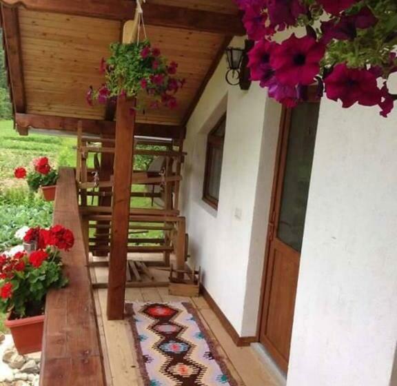 غرفة قياسية ثلاثية, Cabana Carolina