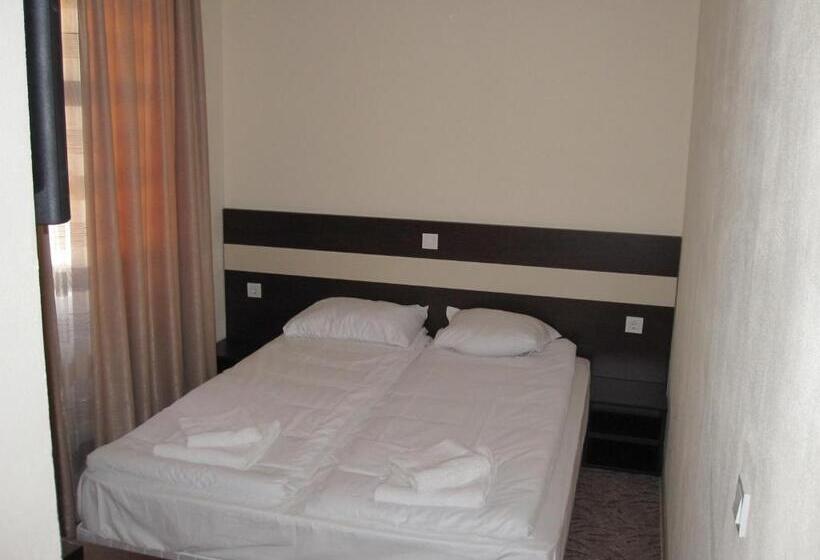 إستوديو قياسى, Deyanira