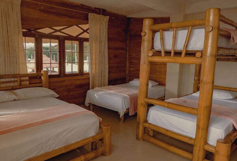 패밀리 룸, Hostal Poseidon