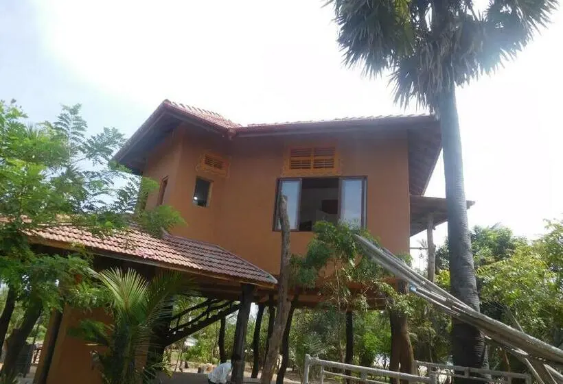 スタンダードトリプルルーム, Light House Beach Hut