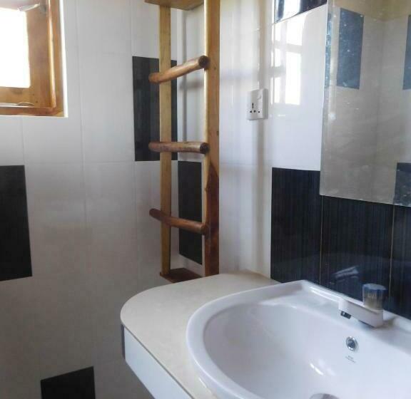 스탠다드 트리플 룸, Light House Beach Hut