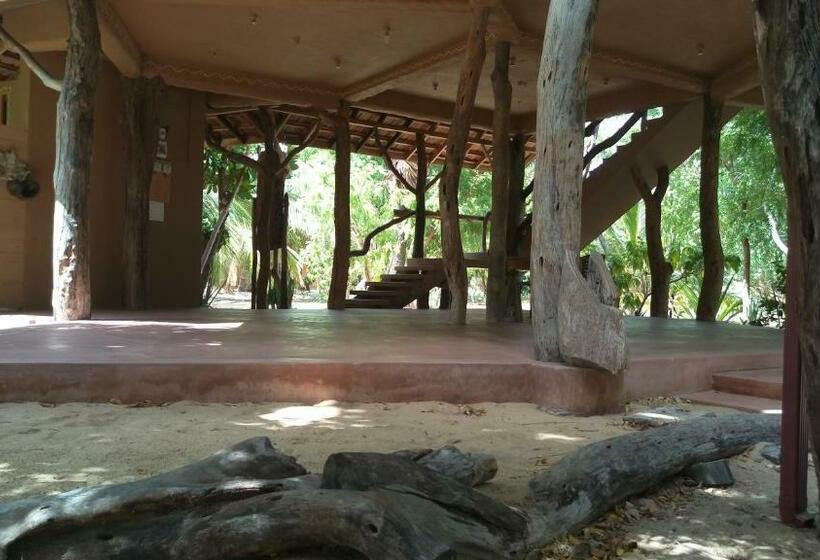 Номер Стандарт Трехместный, Light House Beach Hut