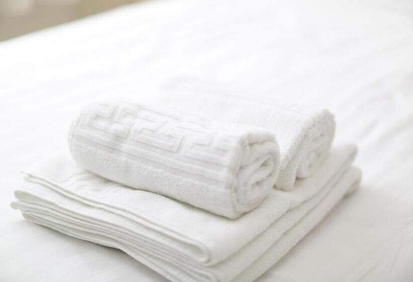 غرفة كومفورت ثلاثية, Pensiunea Lokanta