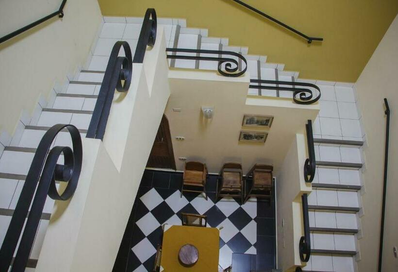 غرفة قياسية سرير كينج, Pizzeria Colisseo B & B