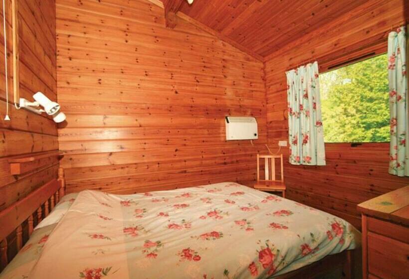 منزل غرفة نوم واحدة, Spindlewood Lodges