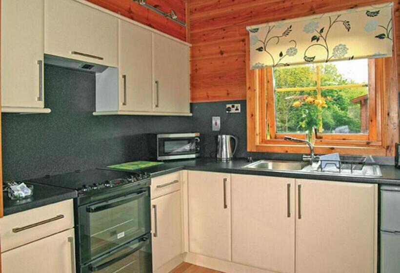 منزل غرفتين نوم, Spindlewood Lodges