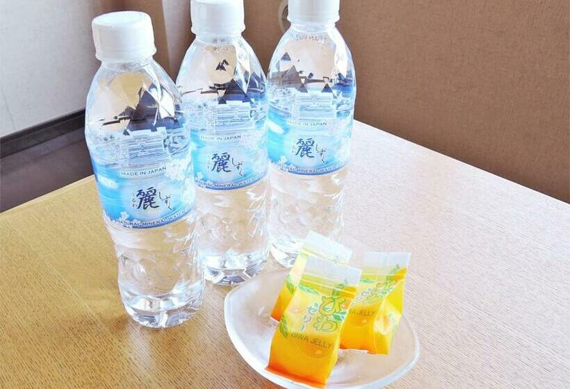 غرفة قياسية مطلّة علي البحر, Iioka Shiosai