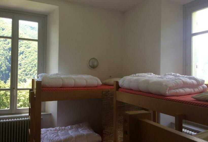 מיטה בחדר משותף, Wild Valley Hostel   Villa Edera