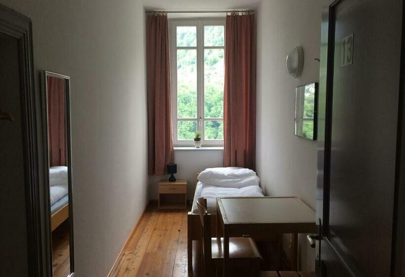 חדר סטנדרט יחיד, Wild Valley Hostel   Villa Edera