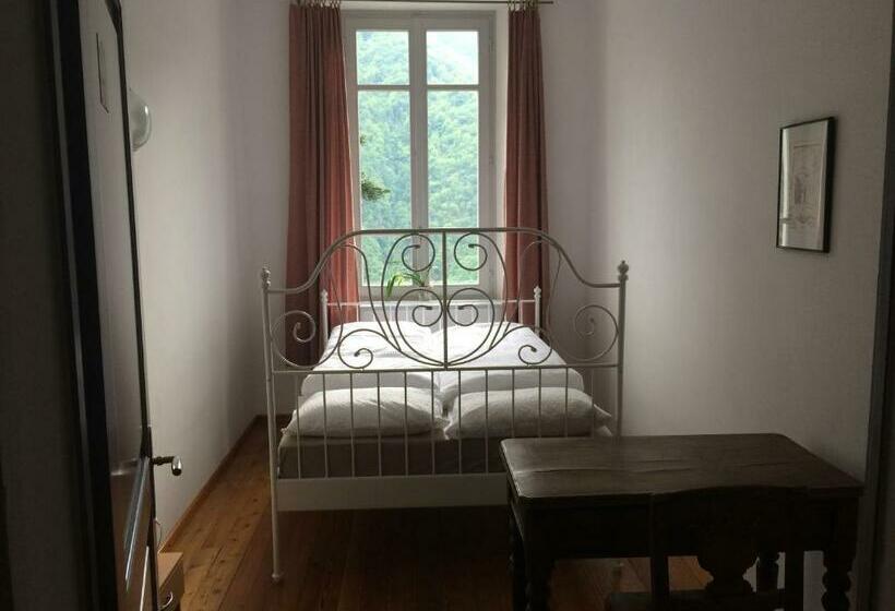 Номер Стандарт Вид на Горы, Wild Valley Hostel   Villa Edera