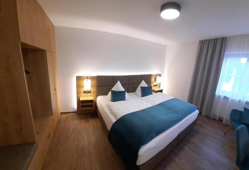 スタンダードルーム, Gasthof Krone Ochsenfeld