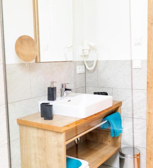 スーペリアールーム, Gasthof Krone Ochsenfeld