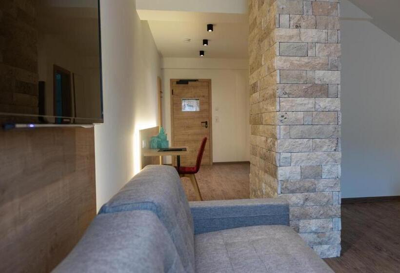 デラックスルーム, Gasthof Krone Ochsenfeld