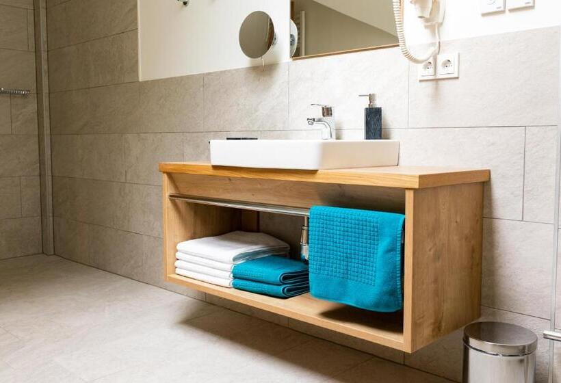 Номер Deluxe, Gasthof Krone Ochsenfeld
