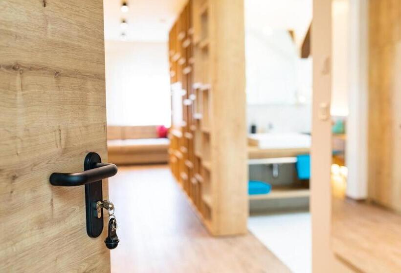 Номер Deluxe, Gasthof Krone Ochsenfeld