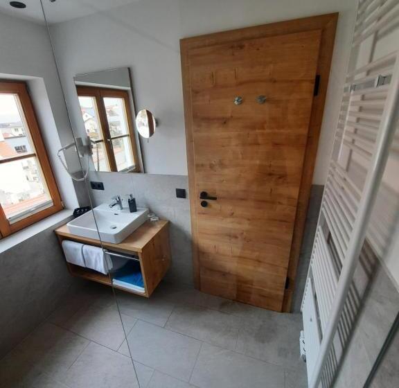 Номер Deluxe, Gasthof Krone Ochsenfeld