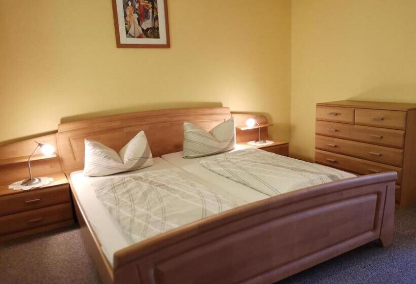 Апартаменты 2 Спальни, Gästehaus Martin