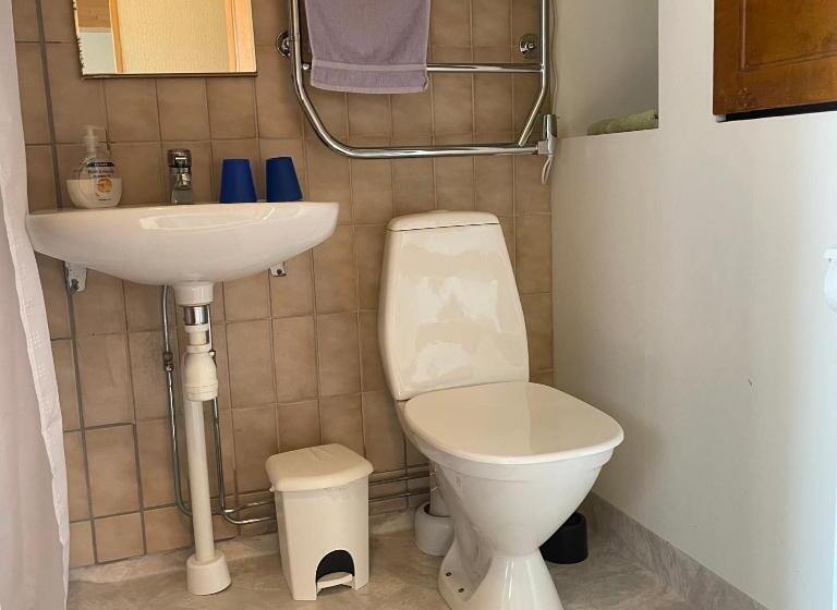 דירת חדר בקומת קרקע, Klefstad Gård