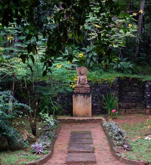 キャビン, Sri Mathie Historic Estate