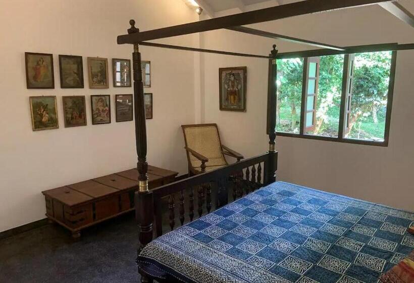 キャビン, Sri Mathie Historic Estate