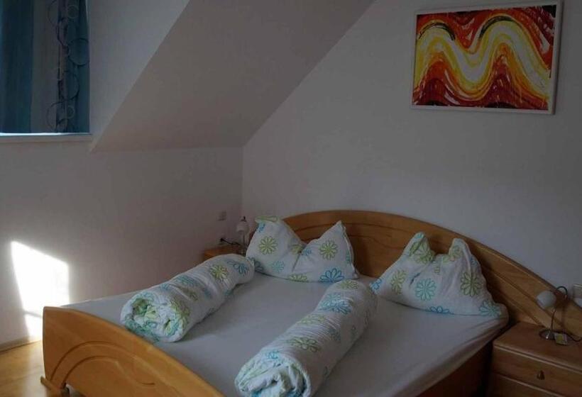 带2个卧室的公寓, Weinbau Und Gästezimmer Pammer