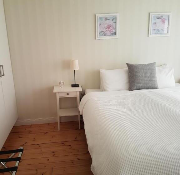 חדר סטנדרט חדר אמבטיה משותף, Hedesunda Bed & Breakfast