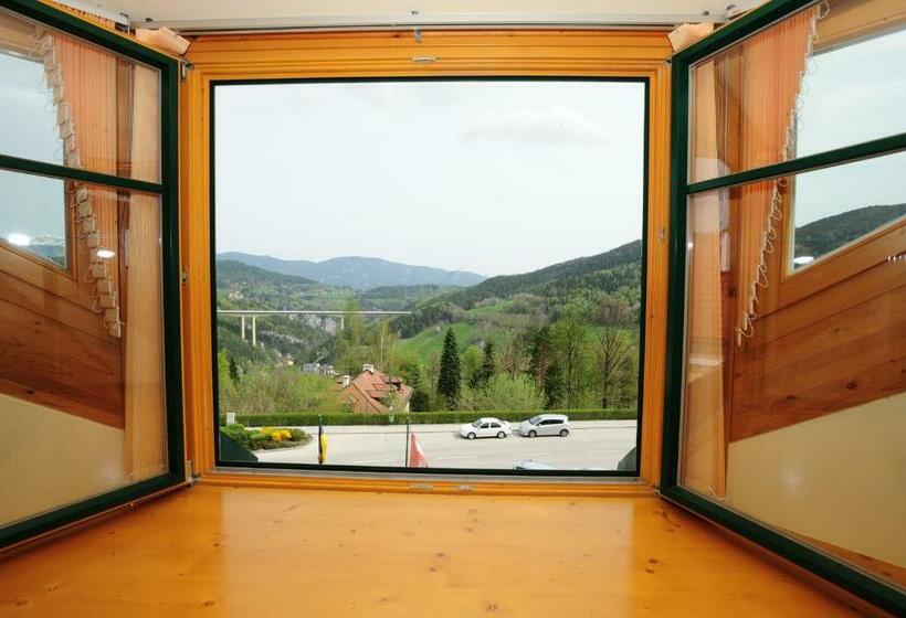 דירת חדר, Kirchenwirt In Maria Schutz