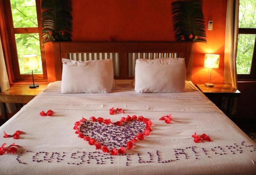 带大床的标准间, Morrillo Beach Eco Resort