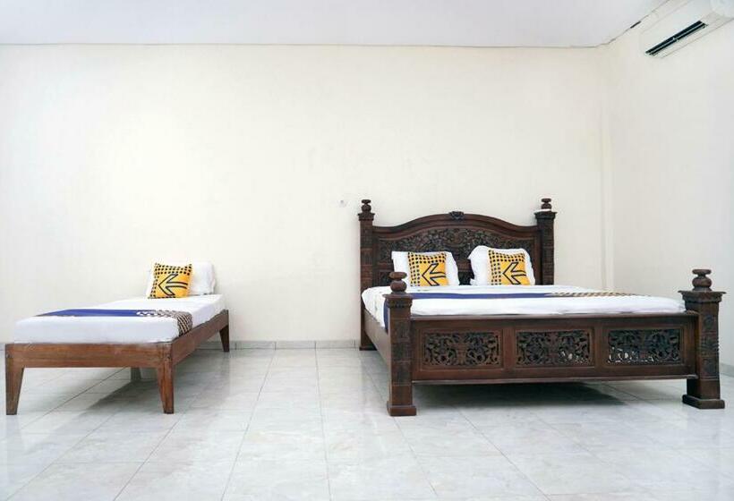 غرفة إقتصادية ثلاثية, Spot On 2629 Duta Karimun