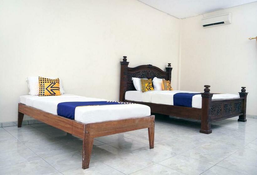 غرفة إقتصادية ثلاثية, Spot On 2629 Duta Karimun