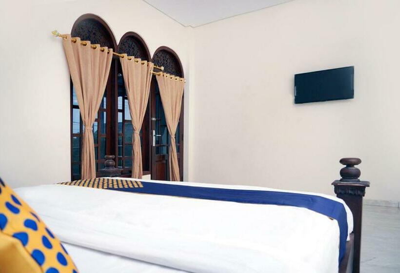 غرفة إقتصادية ثلاثية, Spot On 2629 Duta Karimun