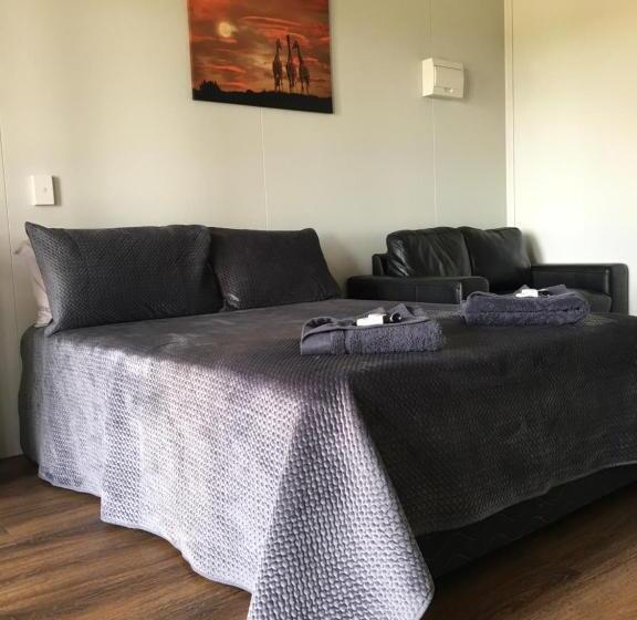 غرفة قياسية لذوى الاحتياجات الخاصة, Noonamah Tourist Park