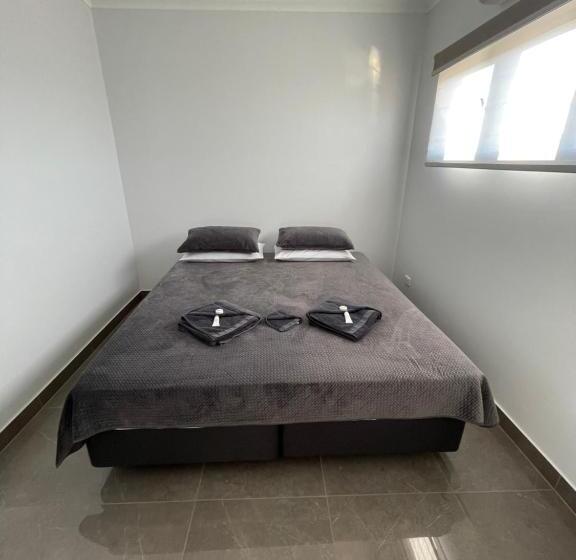 فيلا غرفتين نوم, Noonamah Tourist Park