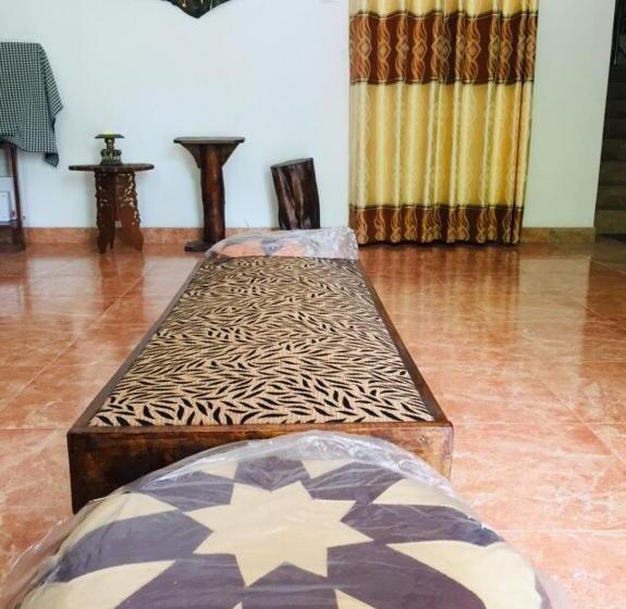 غرفة ديلوكس, New Toropi Homestay
