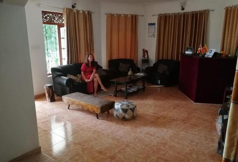 غرفة ديلوكس, New Toropi Homestay