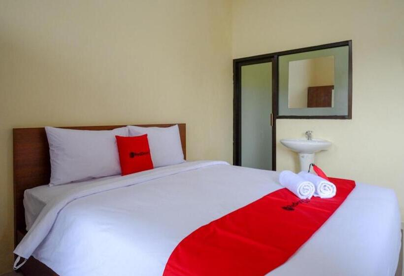 חדר סטנדרט, Reddoorz Near Graha Saba Buana Solo