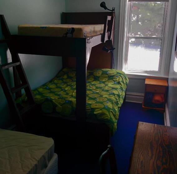 스탠다드 룸 공동 욕실, The Arlington