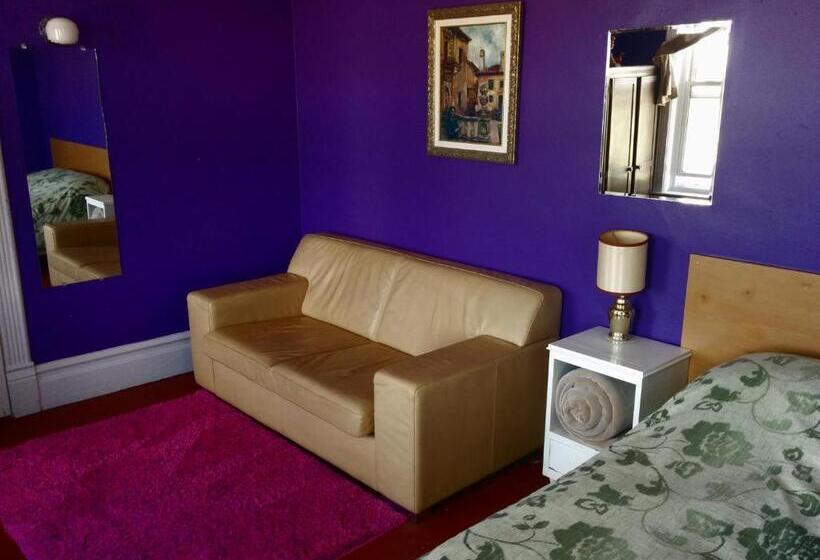 스탠다드 룸 공동 욕실, The Arlington