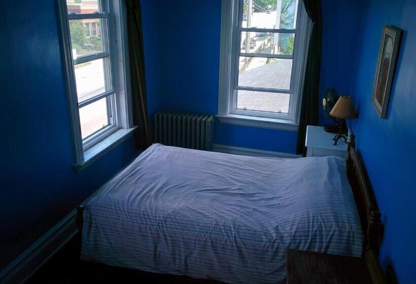 스탠다드 룸 공동 욕실, The Arlington