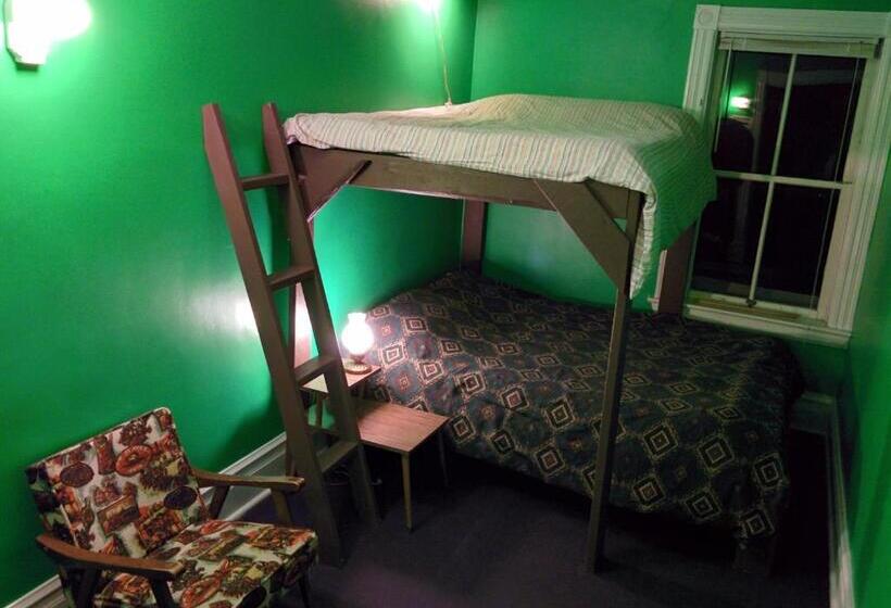 스탠다드 룸 공동 욕실, The Arlington