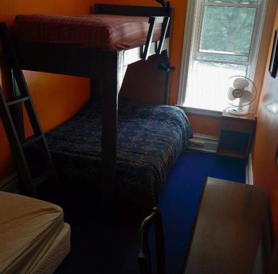 패밀리 룸, The Arlington