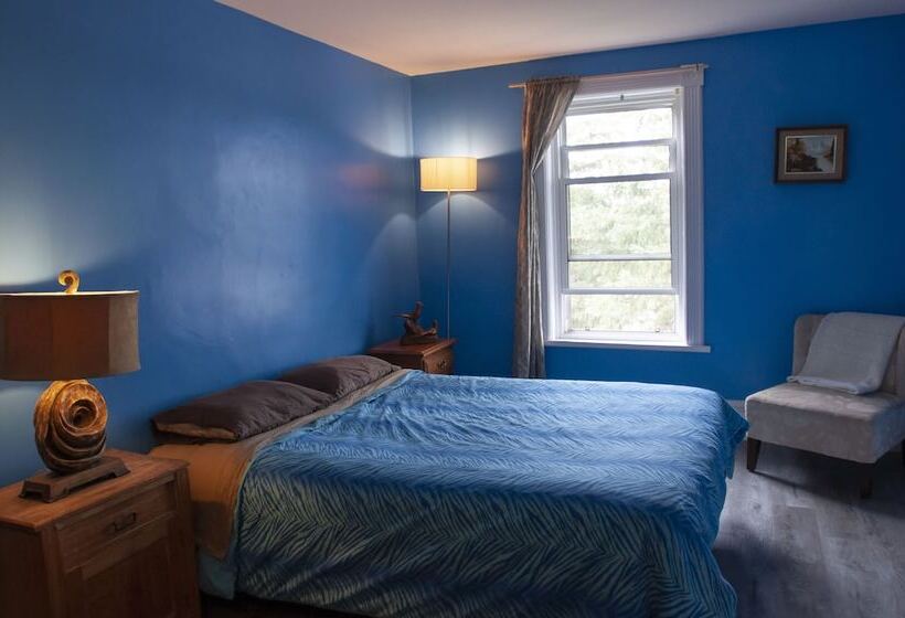 스탠다드 룸 공동 욕실, The Arlington