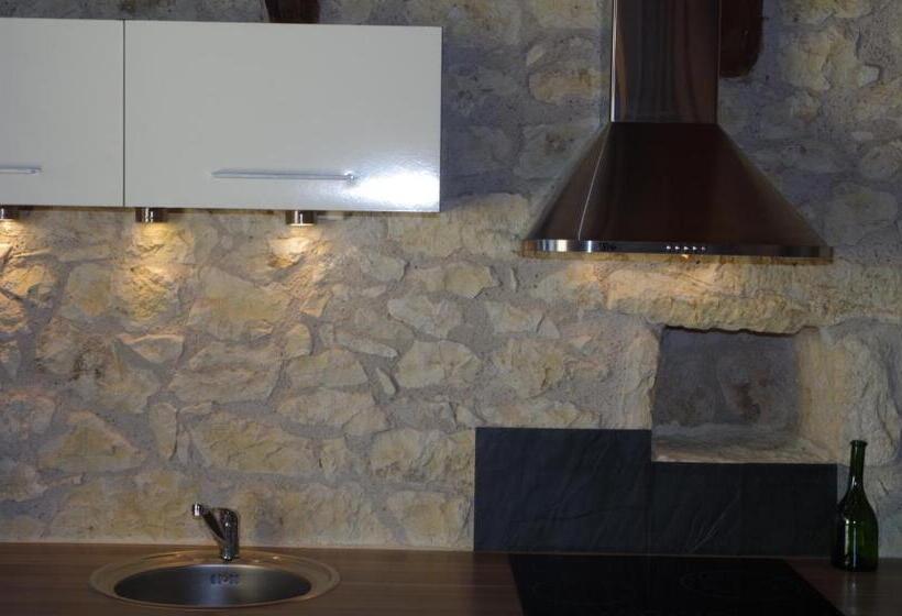 Номер Дюплекс, Le Mas Des Papillons Chambre D Hôtes B&b