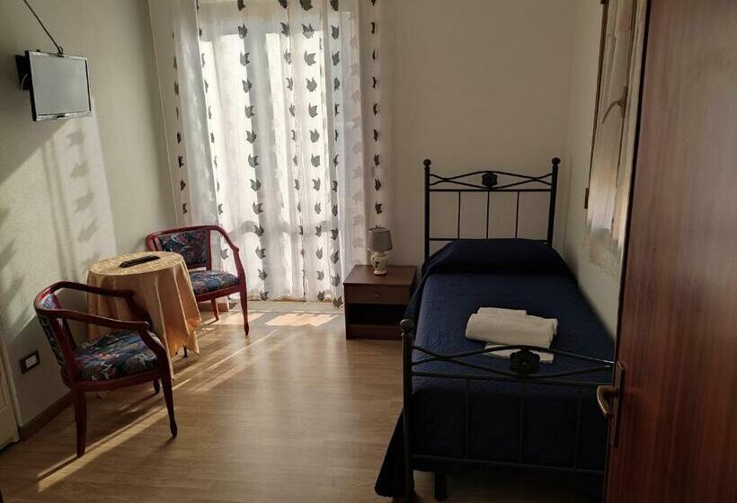 스탠다드 싱글 룸, Albergo Ristorante Poli