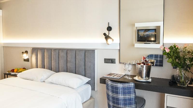 스탠다드 트리플 룸, Albergo Ristorante Poli