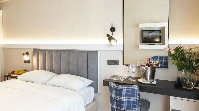 スタンダードトリプルルーム, Albergo Ristorante Poli